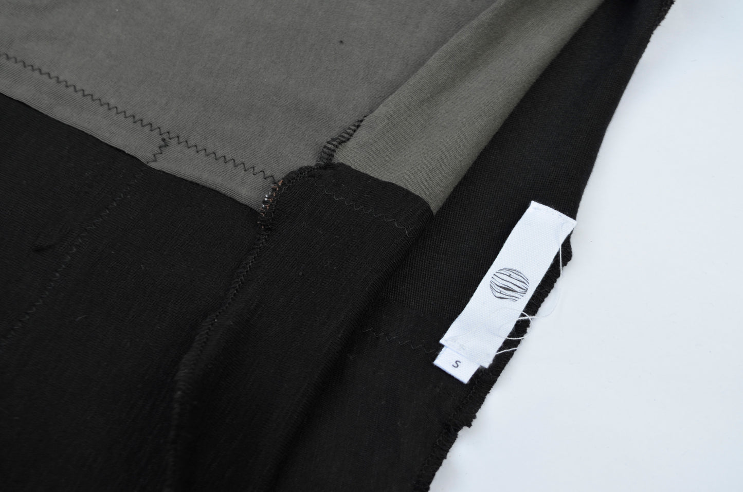 boatneck longsleeve/ black