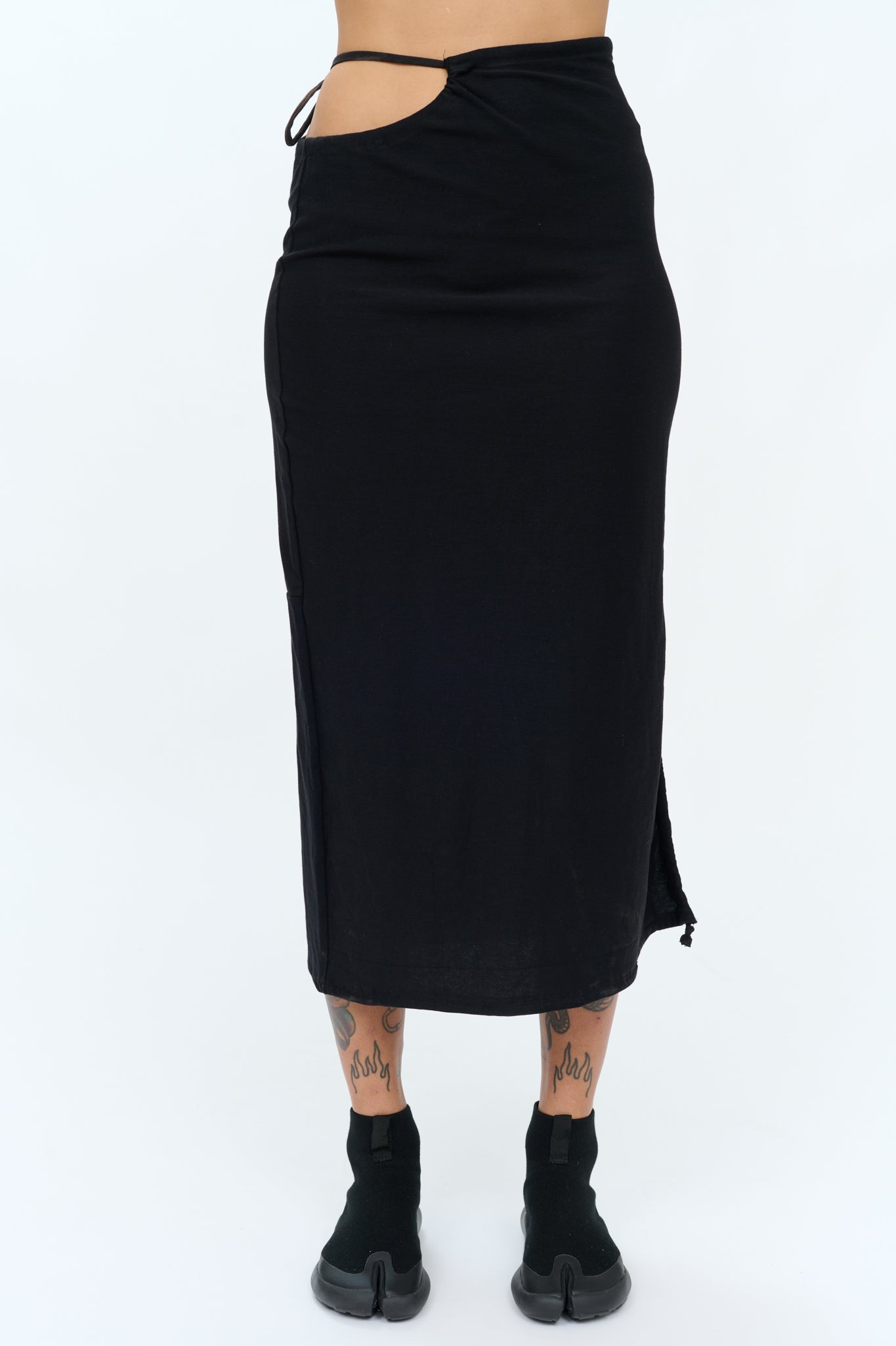 adjustable skirt/ black