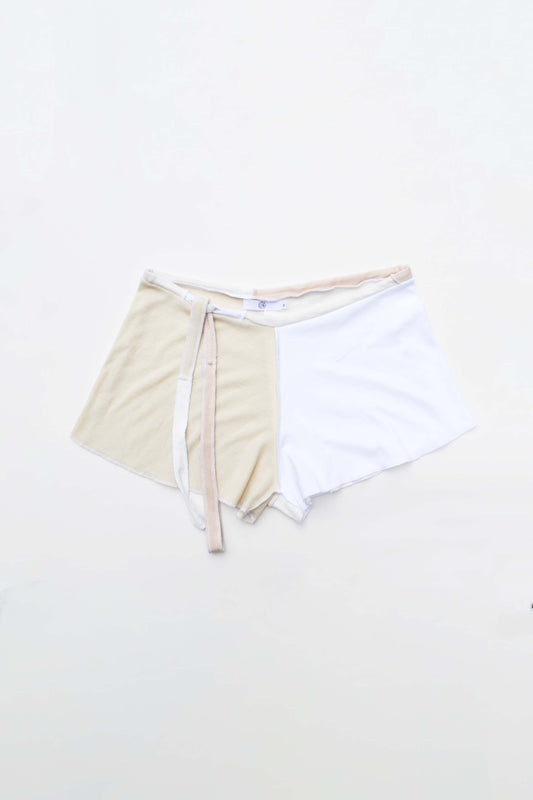 low front beezy shorts/