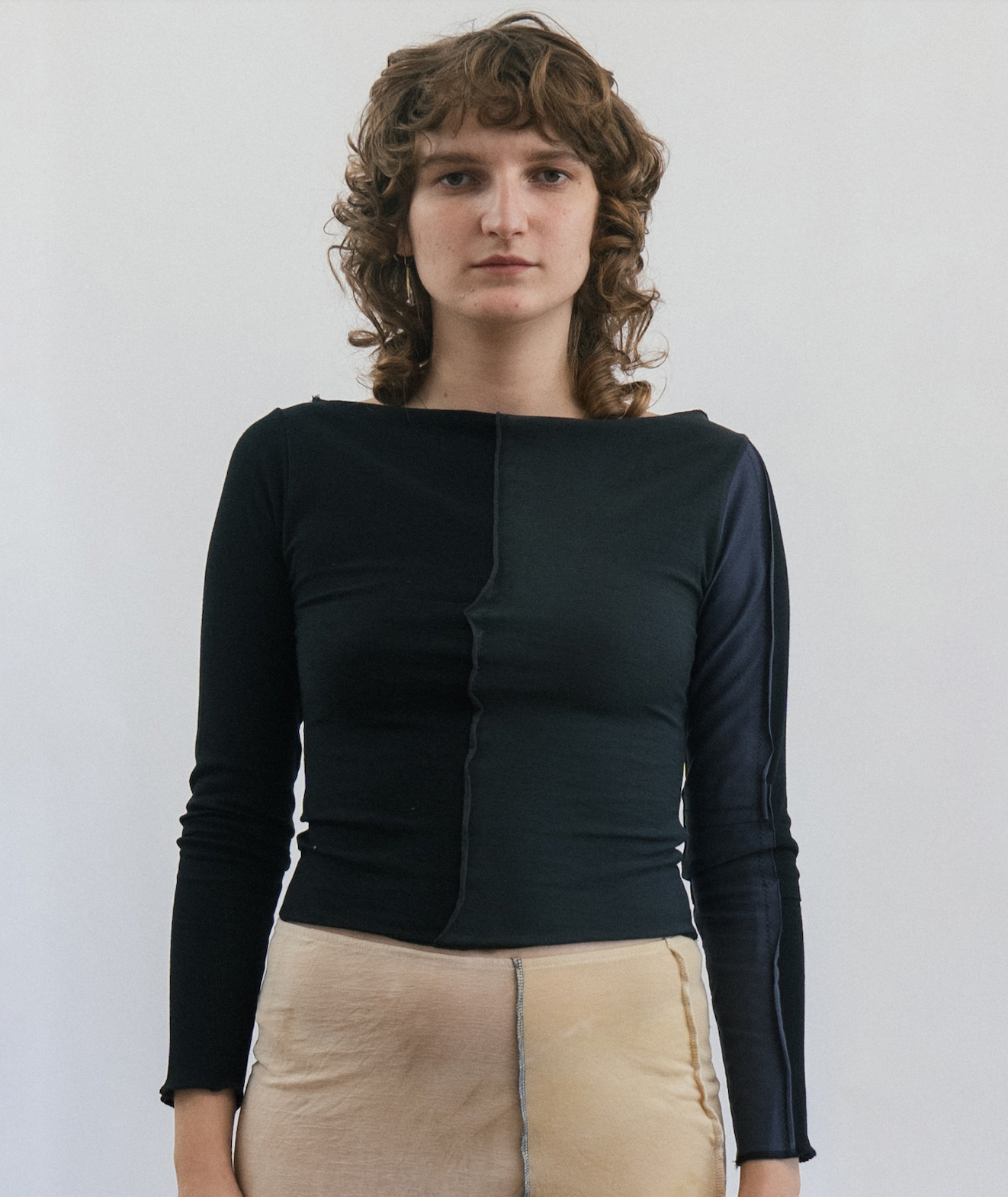 P18 Boatneck Top