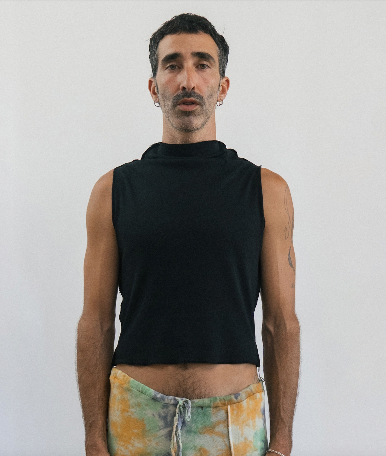 P12 Top / Black