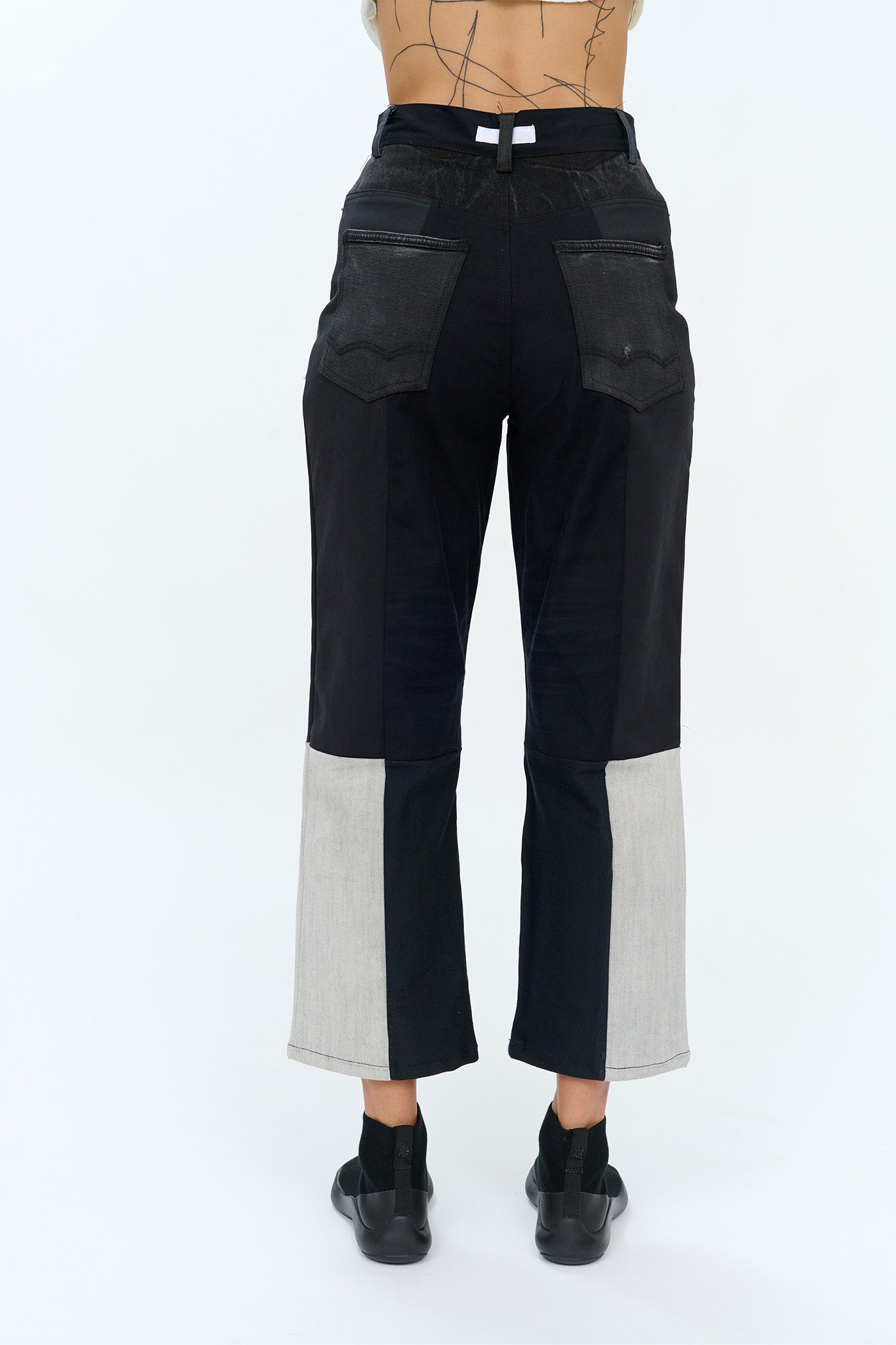 reconstructed jeans/ black