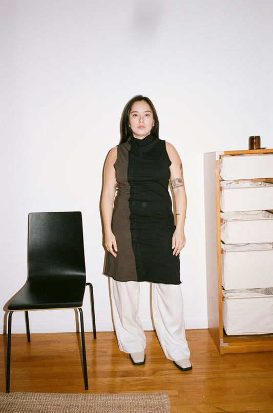 high neck dress/ dark
