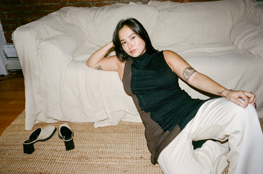 high neck dress/ dark