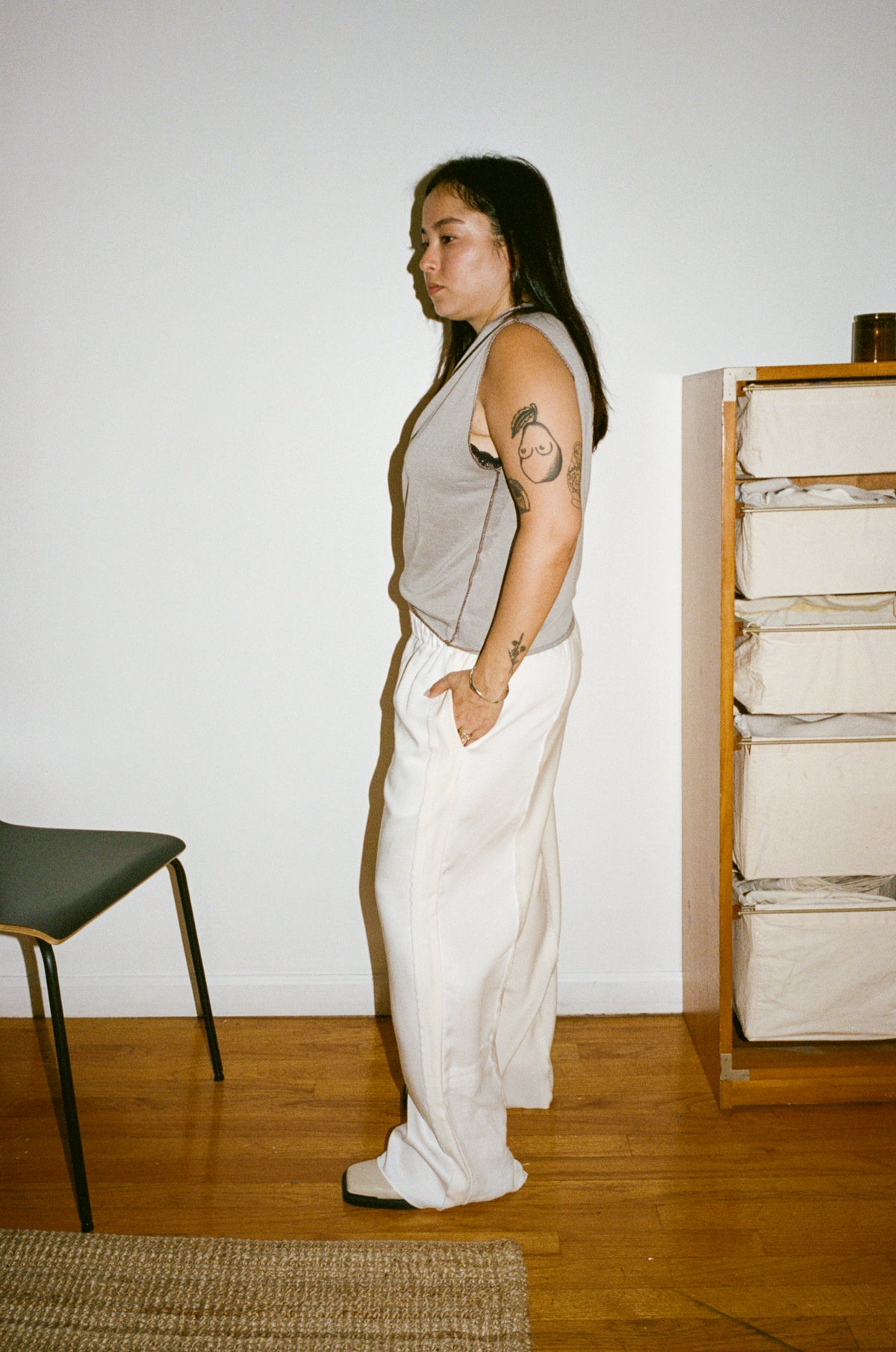alex pant/ white